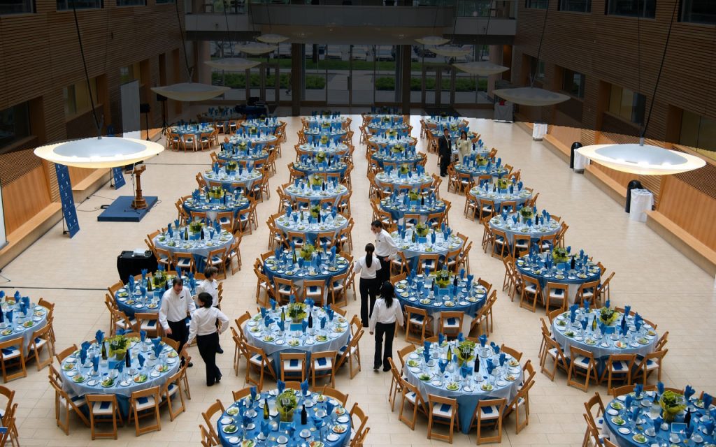 Title: First Impressions Page -  Steven Lemire at StevenLemire.com - 400 Person, Fine Dining Dinner at the opening of the Science Lab at the University of British Columbia, Canada. What an amazing day!

Come visit to discuss anything and everything related to catering and events. 

You can visit my YouTube Channel for more details at: https://www.youtube.com/@StevenLemireCatering